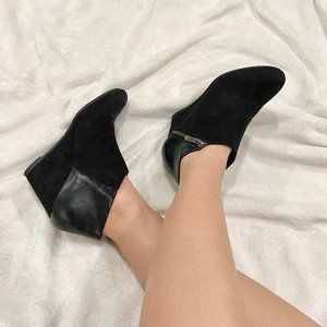 CL by Laundry Black Faux Suede Leather Booties